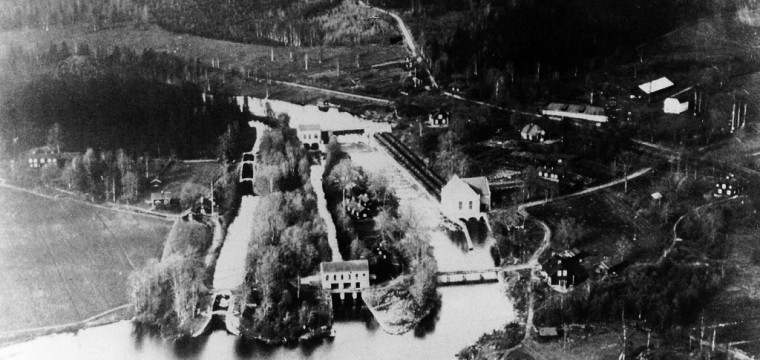 7, Flygfoto över Semla kraftverk, foto ca 1920