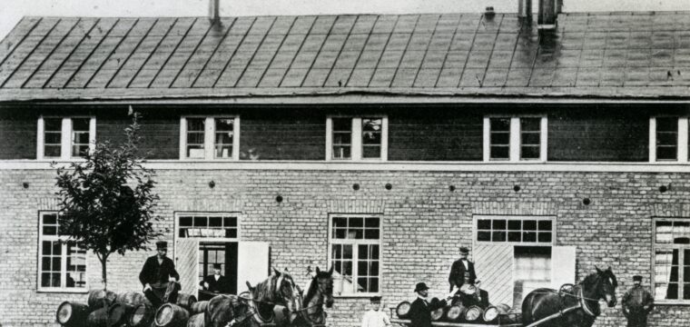 En ny och större bryggeribyggnad av tegel uppfördes 1903