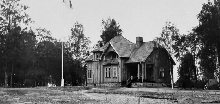 Läkarbostaden Jubbacksvägen, nybyggd ännu omålad foto 1914, Fagersta bruksarkiv