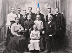 Anna-Greta och Carl-Erik Ahlberg med barn